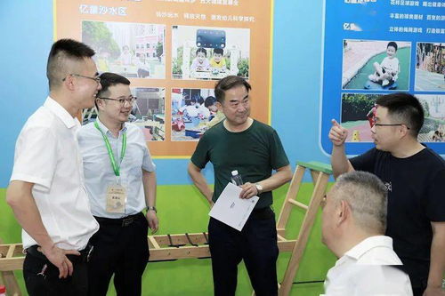 億童文教閃耀第6屆湖北省教育裝備展，教育咨詢服務(wù)獲廣泛贊譽